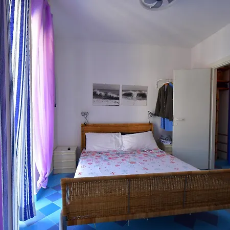 Apartment Attico Gabriella, Mare, Verde, Sole E Tranquillita